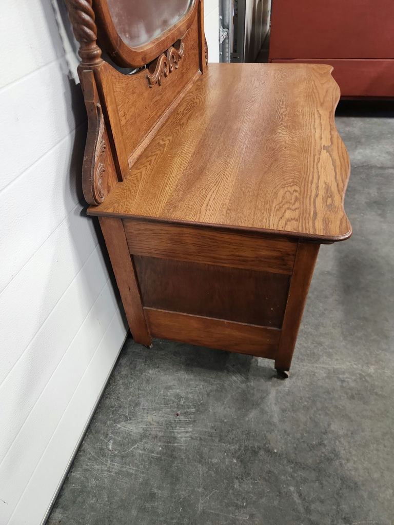 Vintage Oak Vanity - image 14 of 20