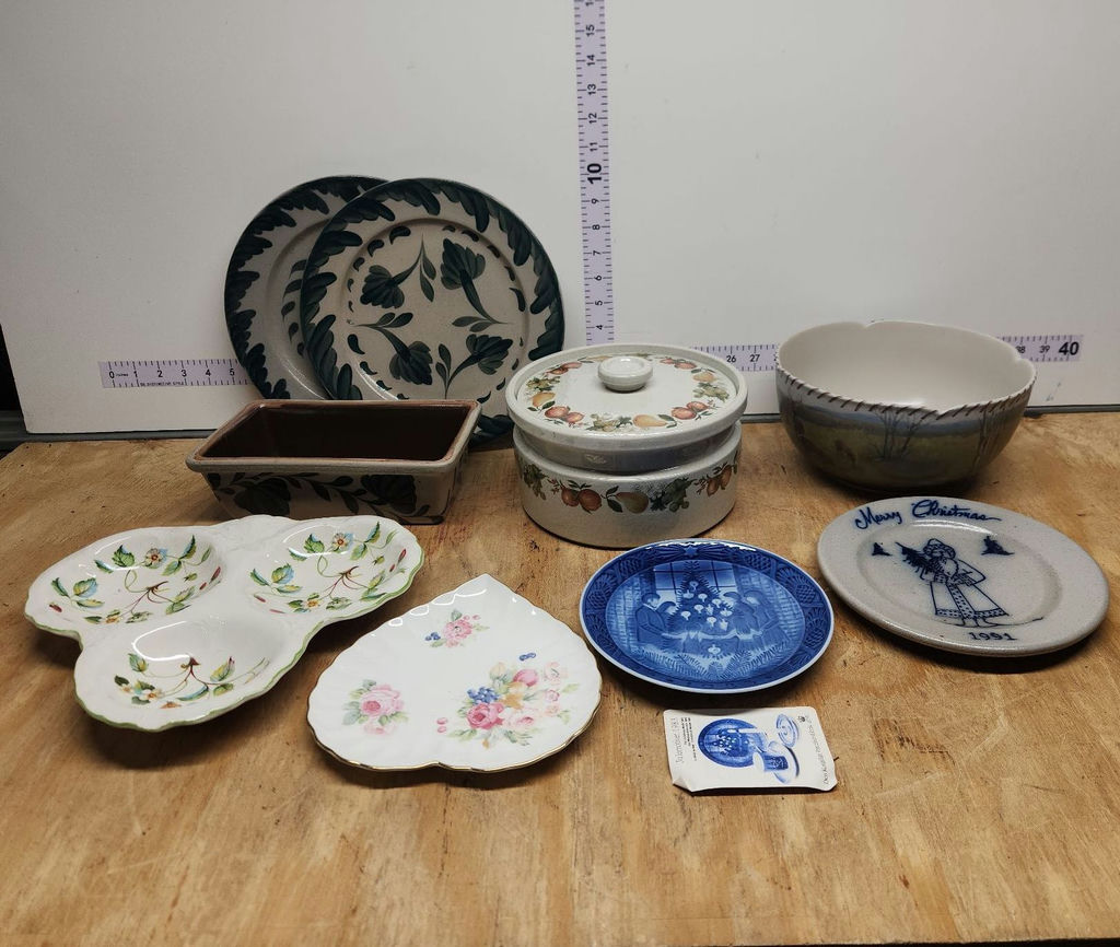 Pottery & China Lot - image 1 of 40