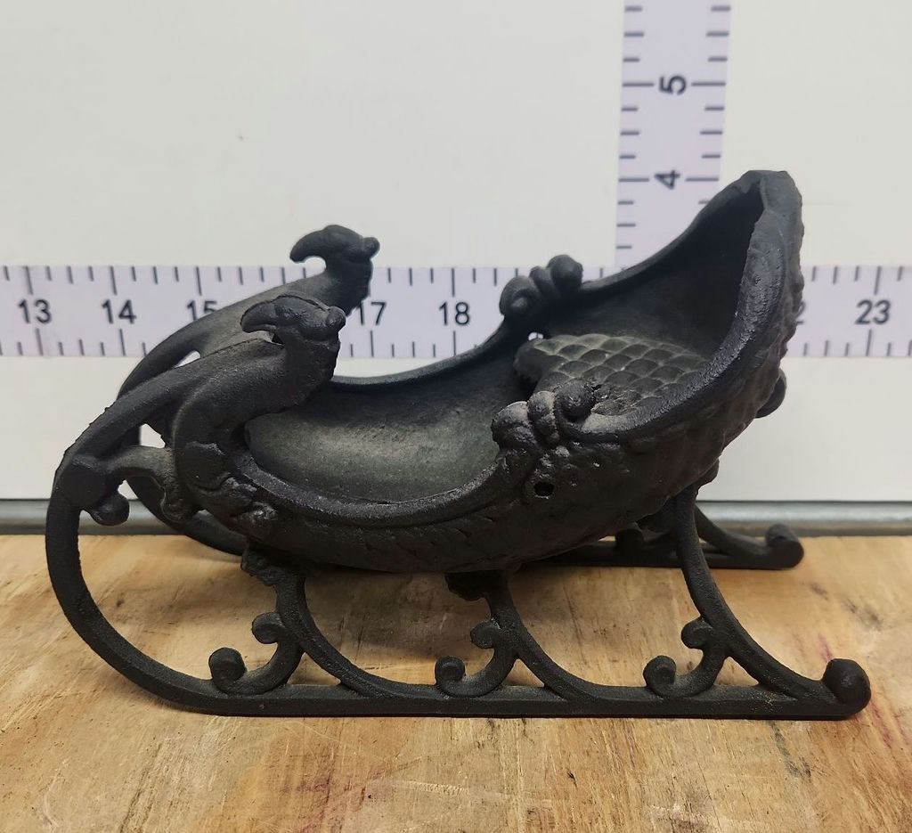 Cast Iron Santa Doorstop/Bank & Cast Iron Sleigh - image 8 of 14
