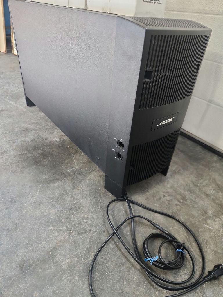 Bose Acoustimass Subwoofer & 7 Bose Acoustimass Cube Speakers - image 3 of 20