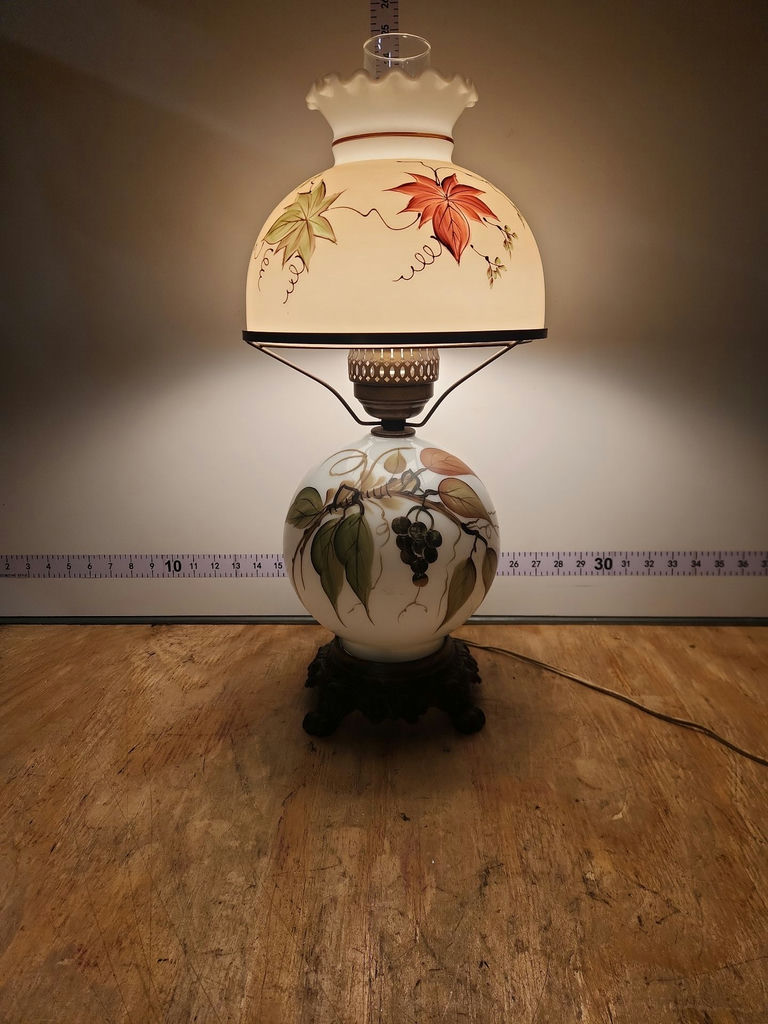 'Gone With The Wind' Lamp - image 3 of 12
