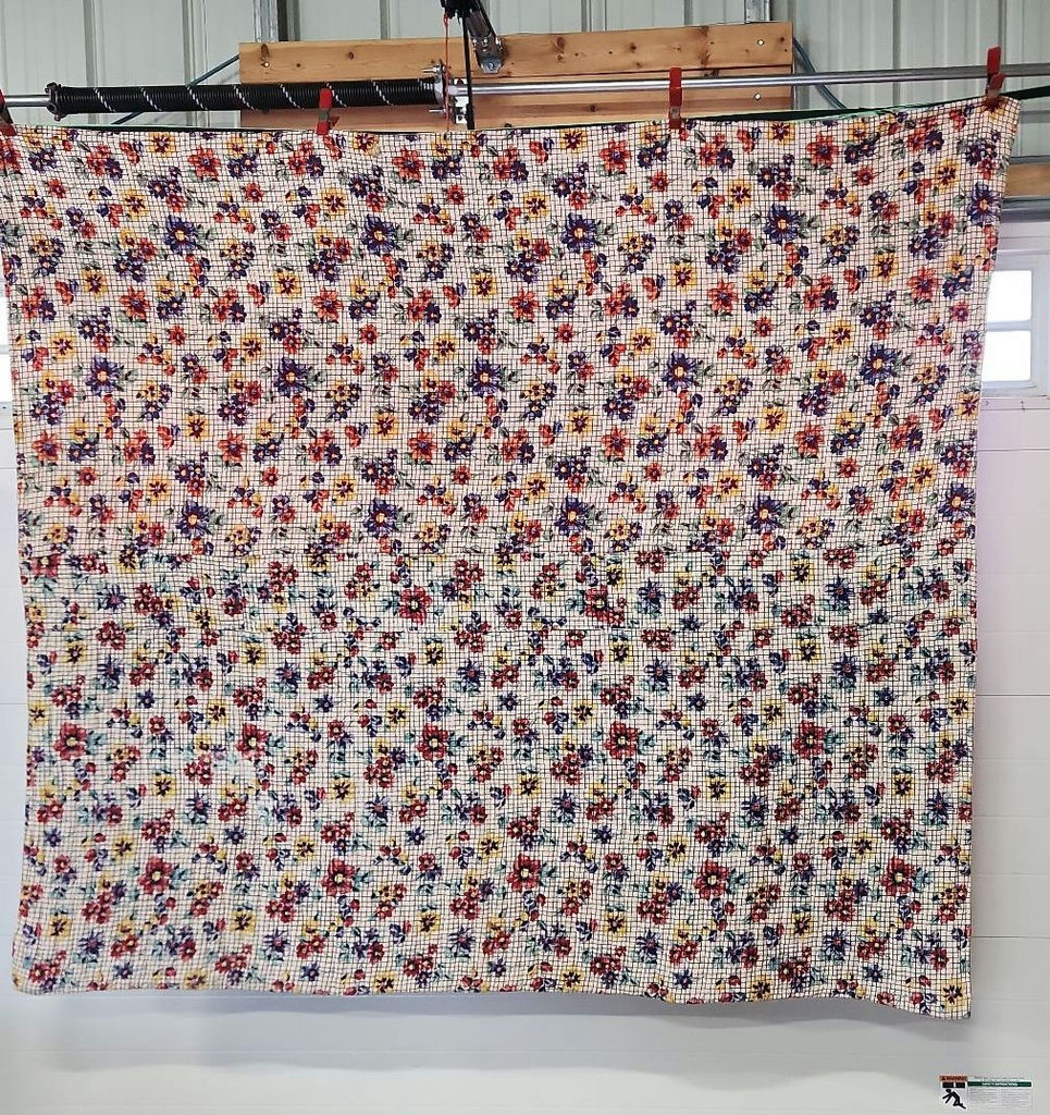 Hand Stitched Quilt - image 14 of 23
