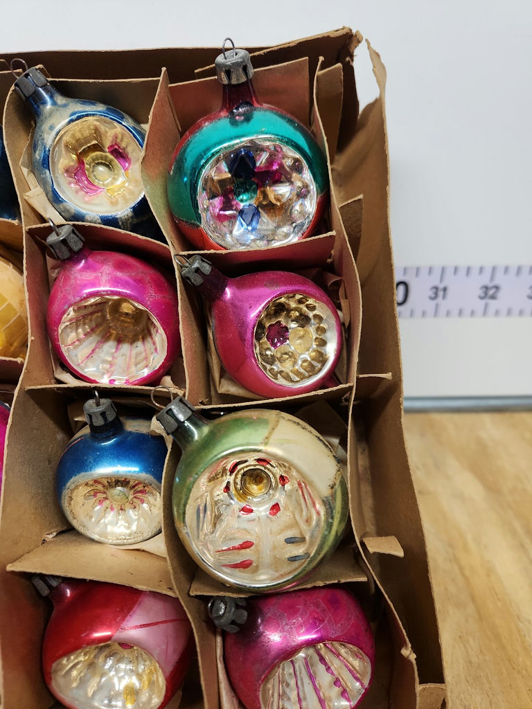 Vintage Polish Glass Christmas Ornaments Lot - image 8 of 18