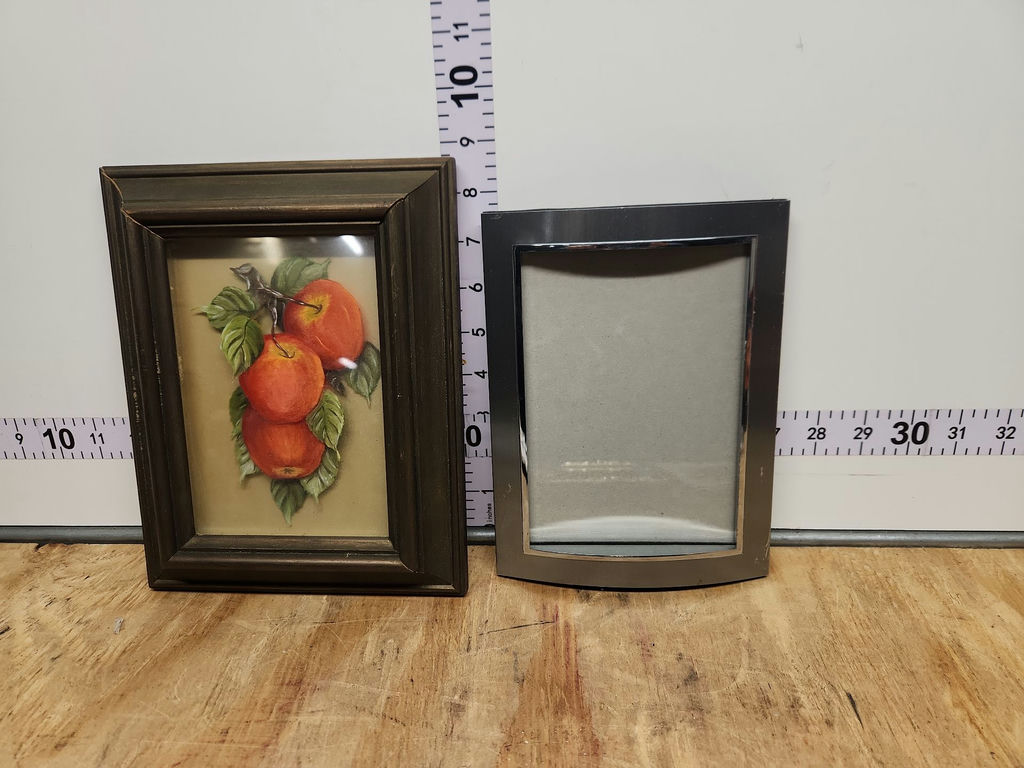 Picture Frames Lot - image 11 of 20