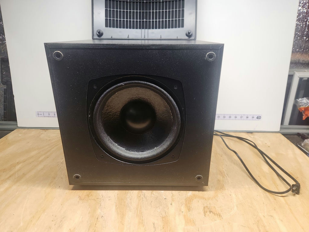 Bose VR500 Subwoofer - image 5 of 10