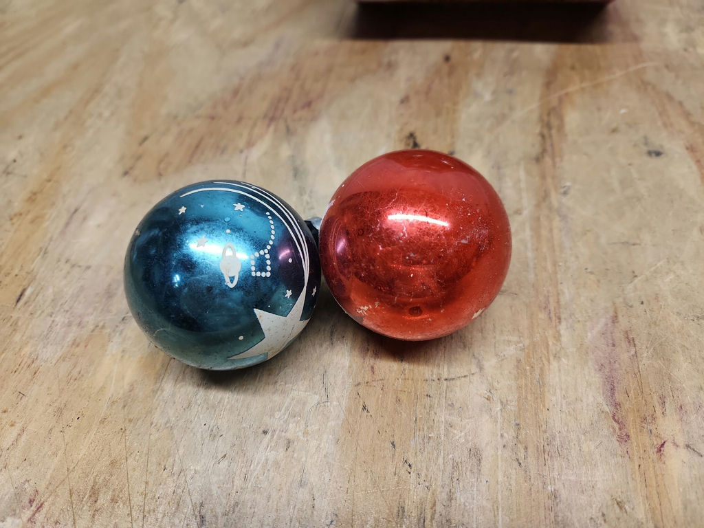 Vintage Made In USA Glass Christmas Ornaments - image 18 of 21