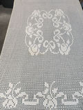 Linens & Doilies Lot - thumbnail 29 of 41