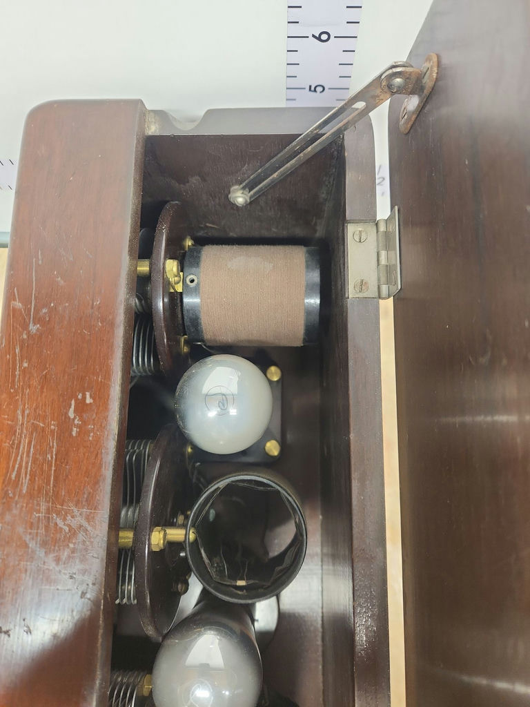 Vintage Atwater Kent Receiving Set Model 20 - image 10 of 15