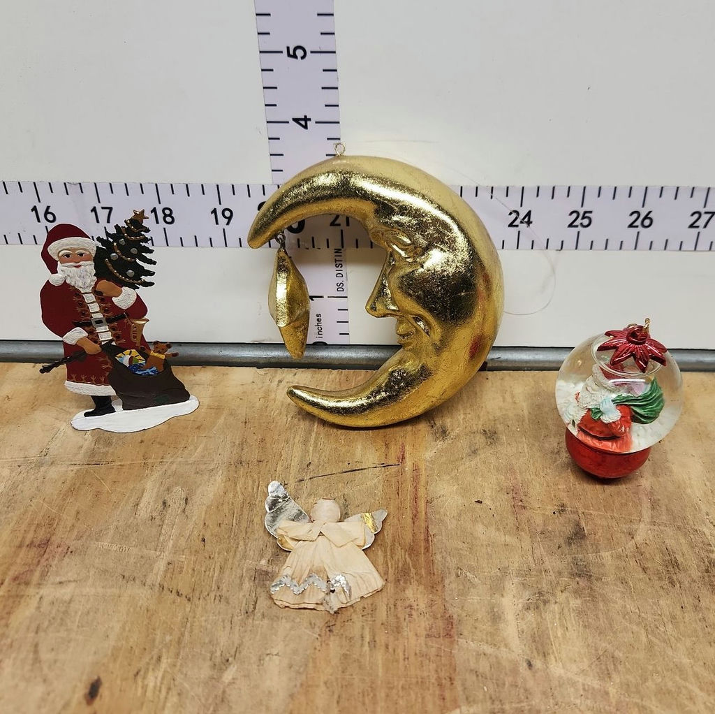 Wilhelm Schweizer Santa Figurine & Christmas Ornaments - image 1 of 14