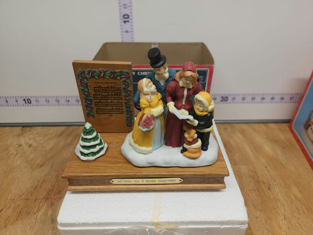 More Christmas Lot - image 26 of 32