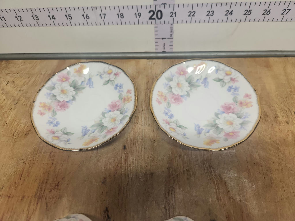 More China Lot - image 21 of 29