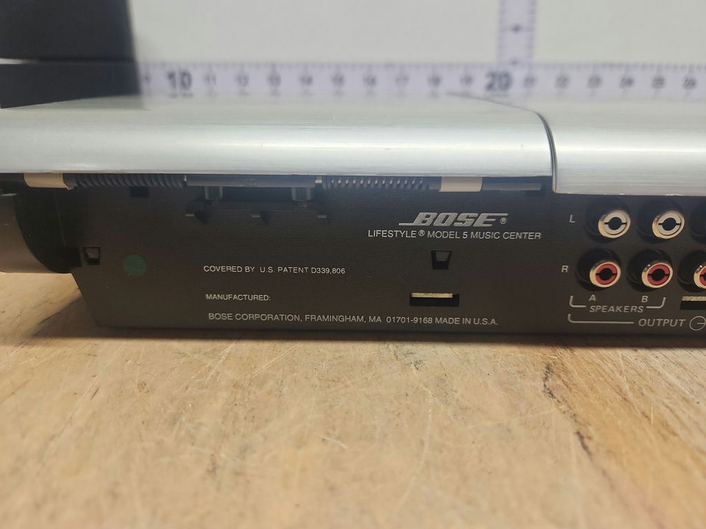 Bose Lifestyle Model 5 Music Center & 4 Bose Acoustimass Speakers - image 11 of 19