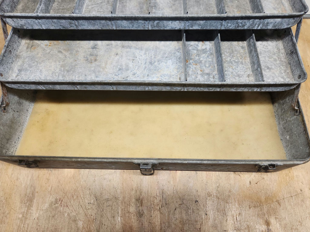 Vintage Galvanized Tackle Box - image 8 of 16