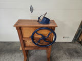 Dixie Right Handed Corn Sheller - thumbnail 2 of 17
