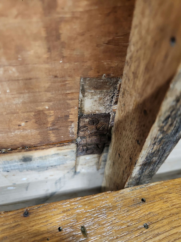 Early Pine Drop Leaf Table - image 15 of 23