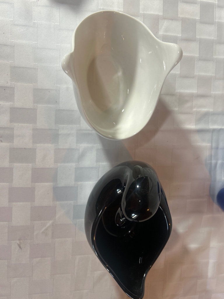 Eva Ziesel Ceramic S & P and serving bowls - image 9 of 16