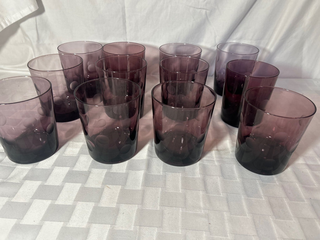 Purple polka dot Glassware - image 1 of 3