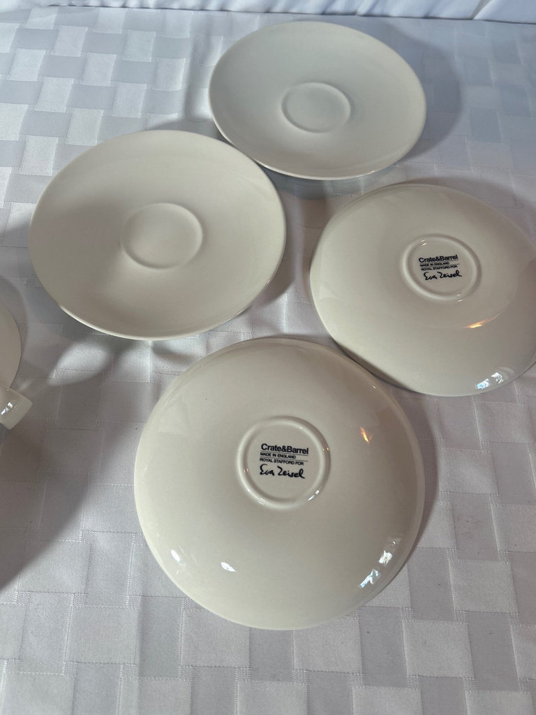 White Made in England cups & saucers - image 5 of 5