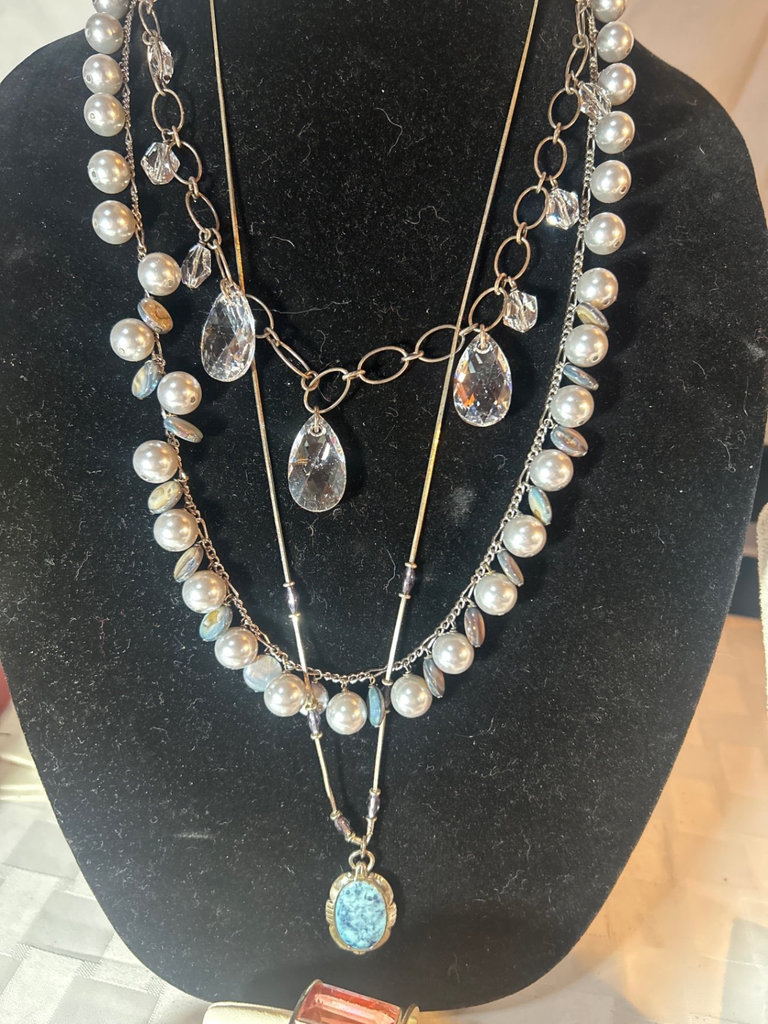 Costume Jewelry , Baubles and Bling - image 4 of 6
