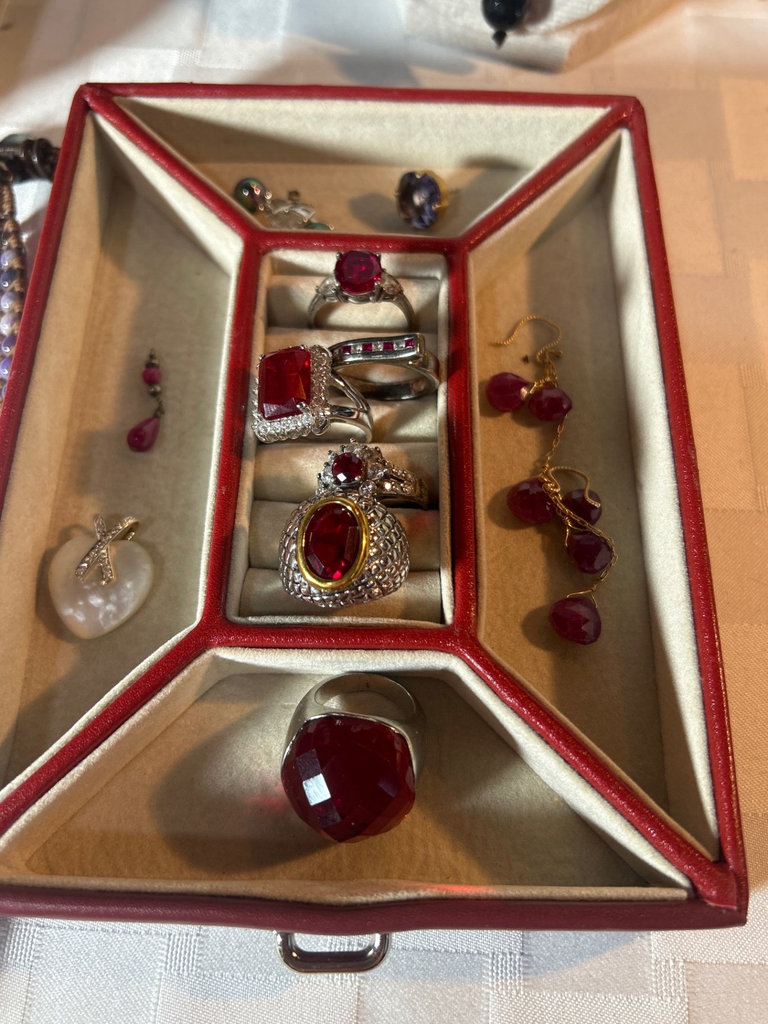Costume Jewelry , Baubles and Bling - image 2 of 6