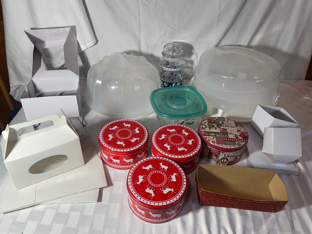 Delivering the Baked Goods for Christmas  - image 1 of 7