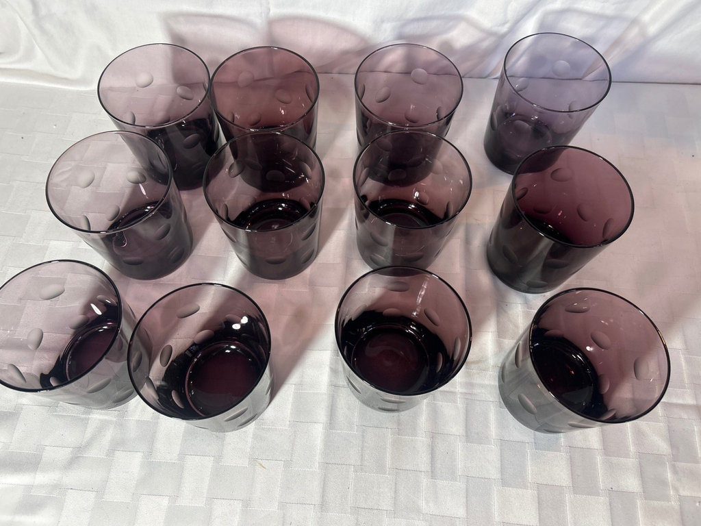 Purple polka dot Glassware - image 3 of 3