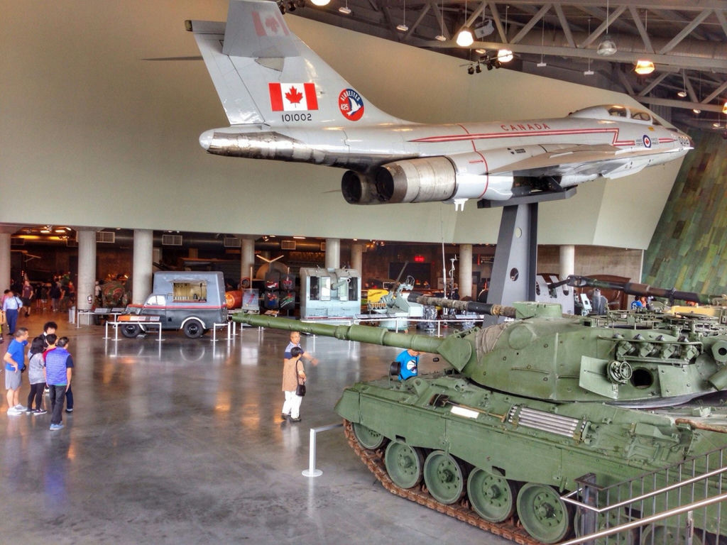 CANADIAN WAR MUSEUM 5 PASSES - VALUED AT $110.00 - image 1 of 4
