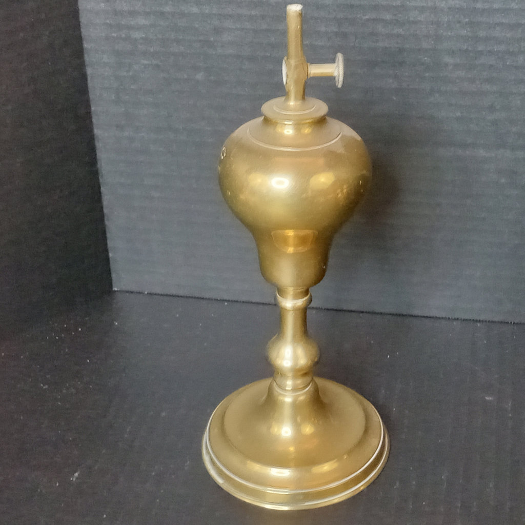 Antique Oil Lamps - image 18 of 24
