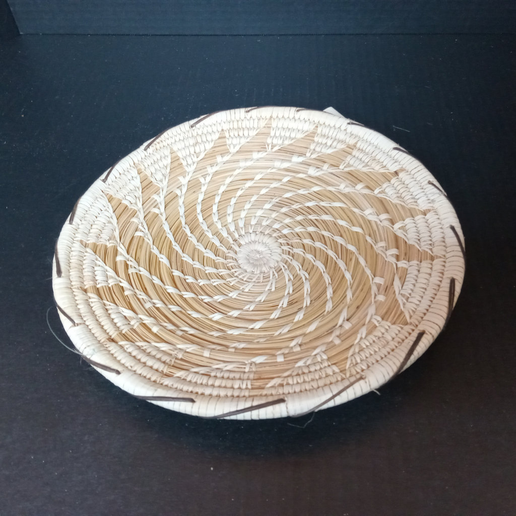 Native American Baskets - image 7 of 16