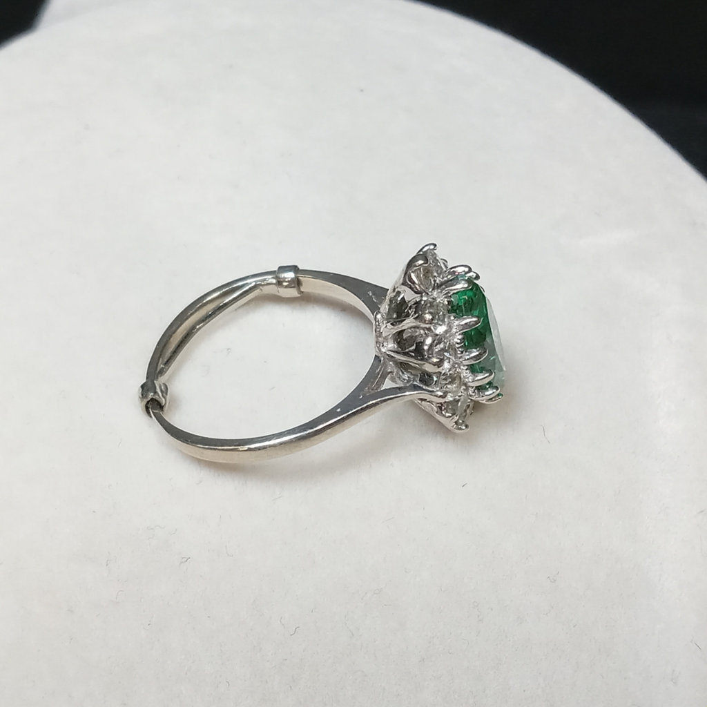 Gold & Emerald Jewelry - image 6 of 17