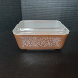Vintage Pyrex - Early American & Woodland - thumbnail 11 of 16