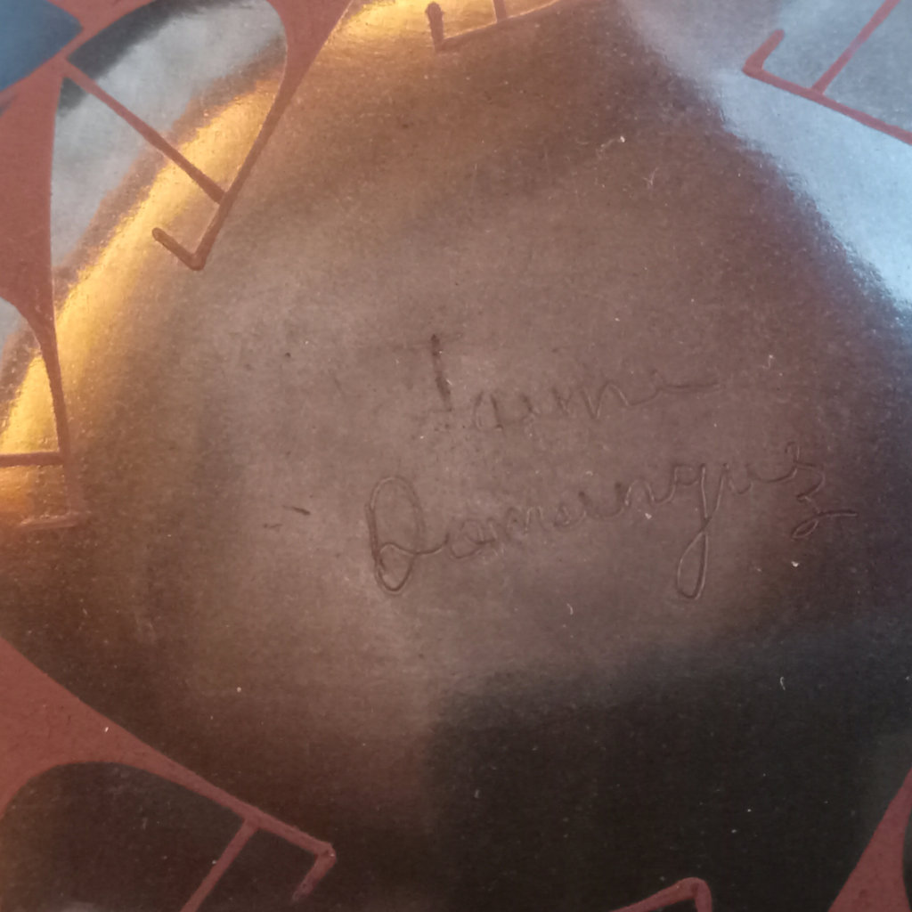 Mata Ortiz / Casas Grande Pottery - image 12 of 12