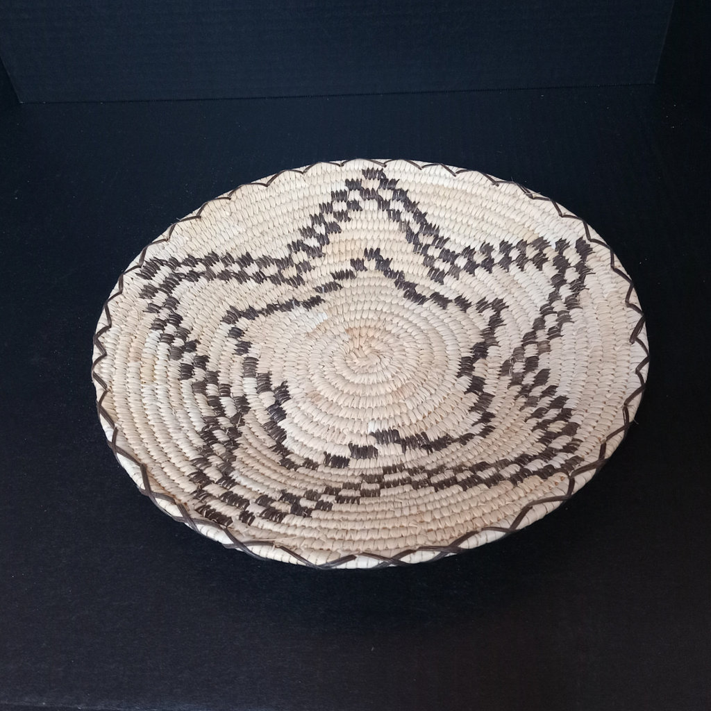 Native American Baskets - image 4 of 16