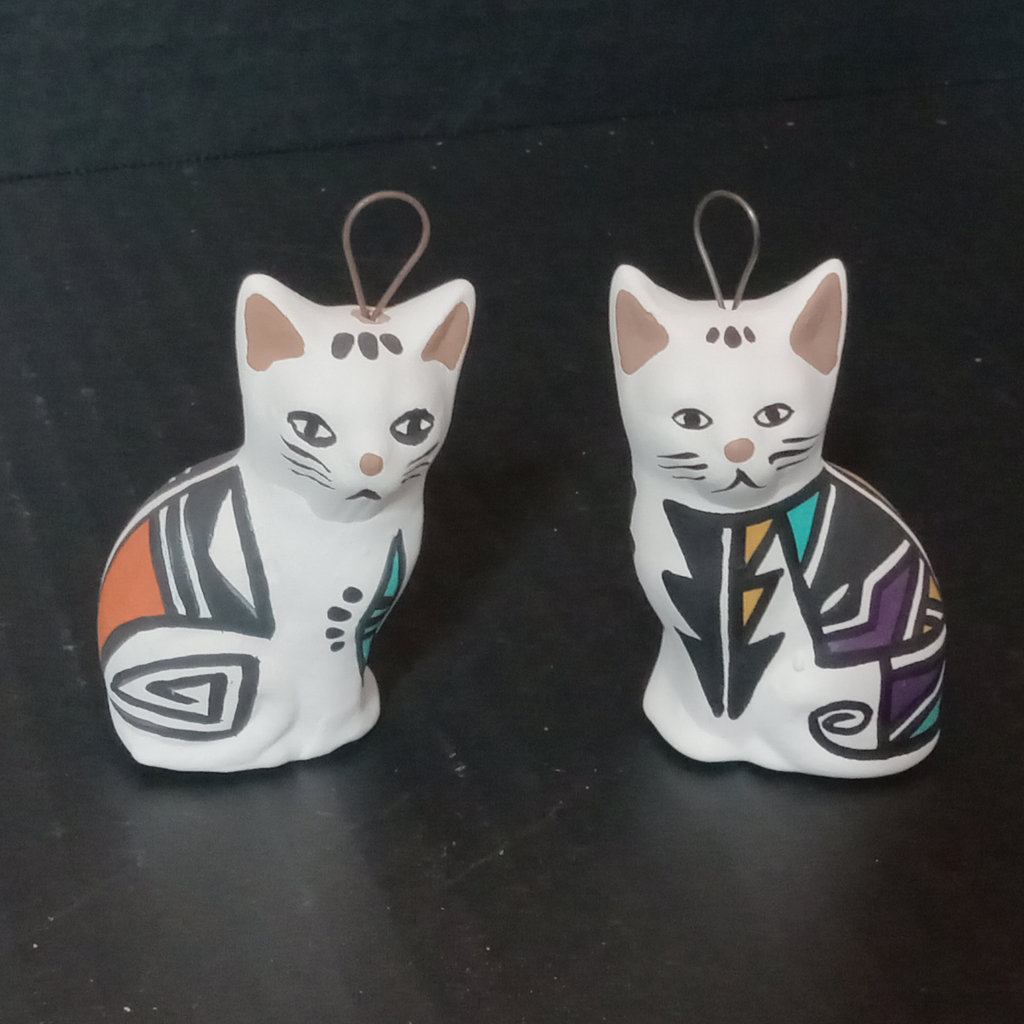 Acoma Pueblo Pottery / Sky City Cats - image 10 of 14