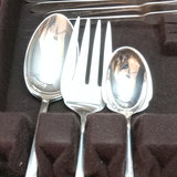 Lunt Sterling Flatware Set - 1070.7dwt - thumbnail 7 of 15