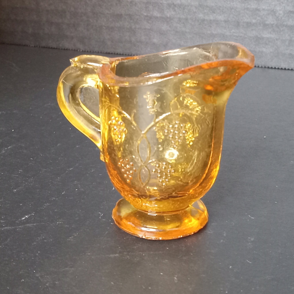 Antique EAPG: Amber Glass - image 8 of 8