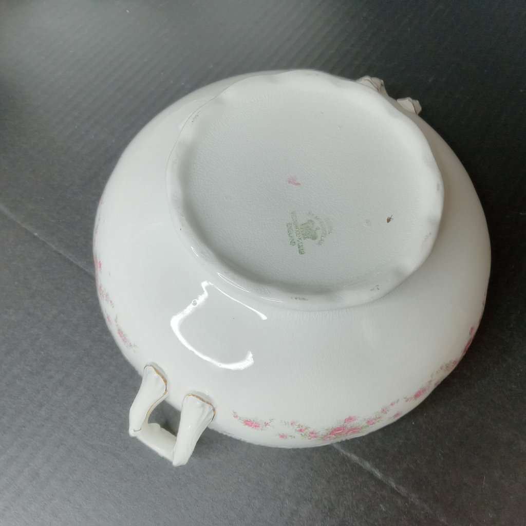 Antique Wedgwood Hostess Pieces - image 9 of 24