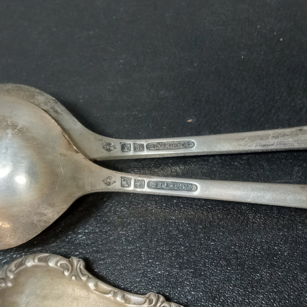 Sterling Flatware - 411.2dwt - image 12 of 17
