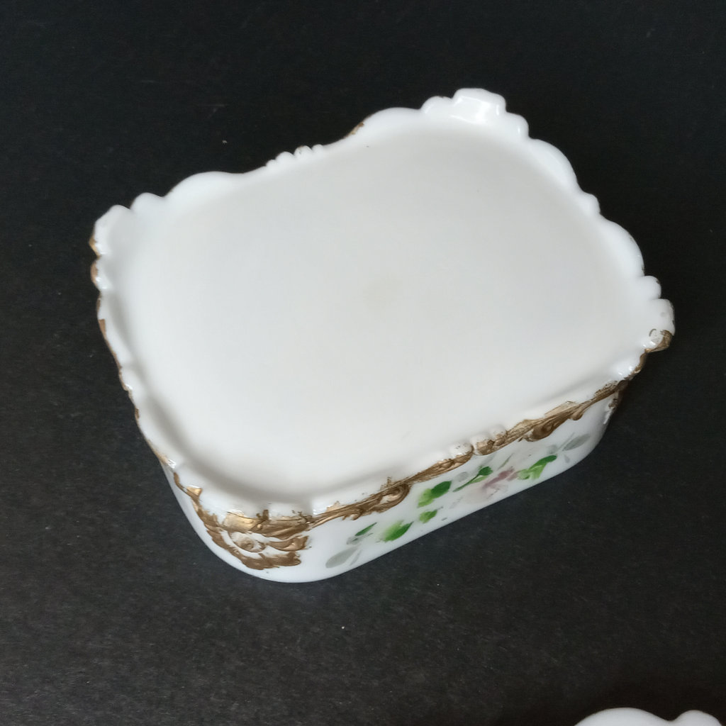 Antique Milk and Mercury Glass Decor - image 10 of 15