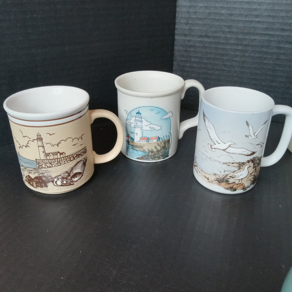 Vintage Lighthouse Mugs - image 2 of 8