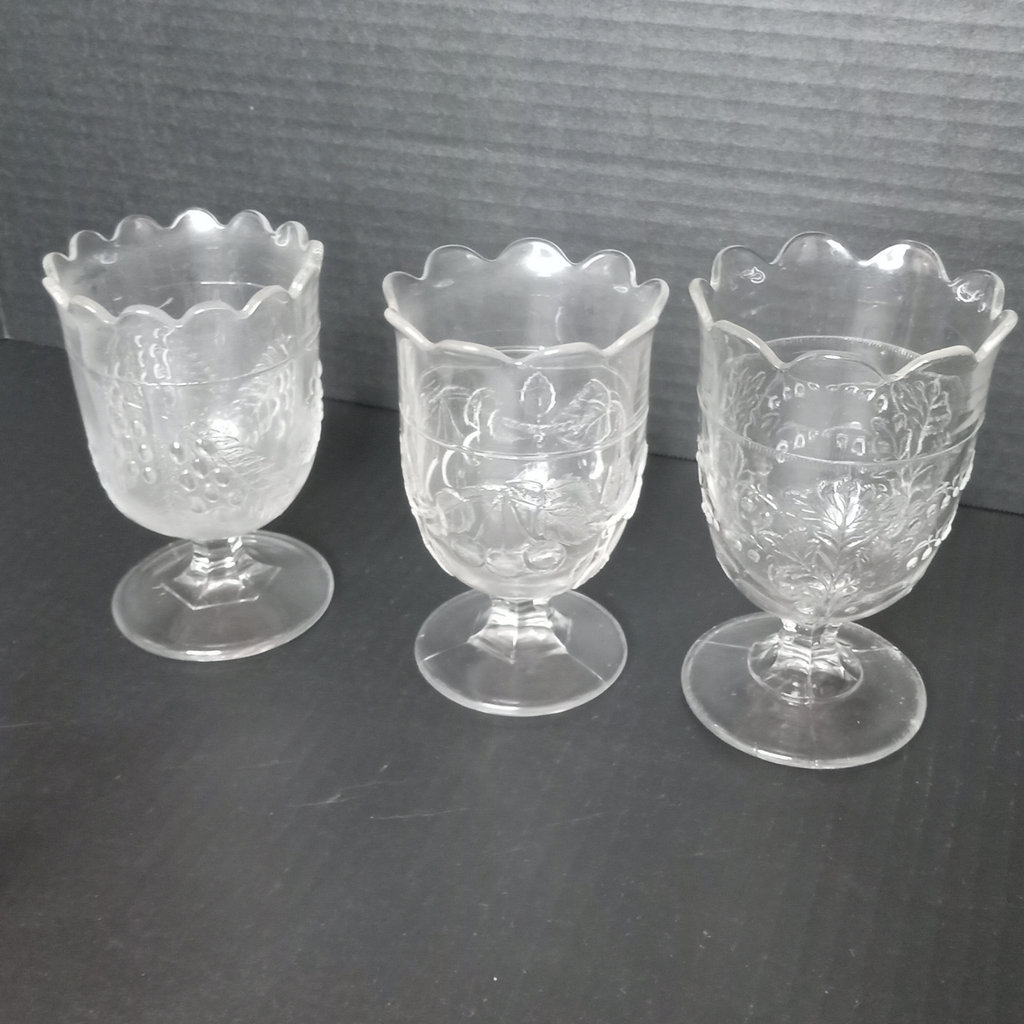 Antique EAPG: Star & Feather / Raised Flowers - image 7 of 8