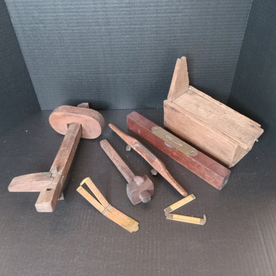 Early American / Primitive Tools - Image 1 of 17