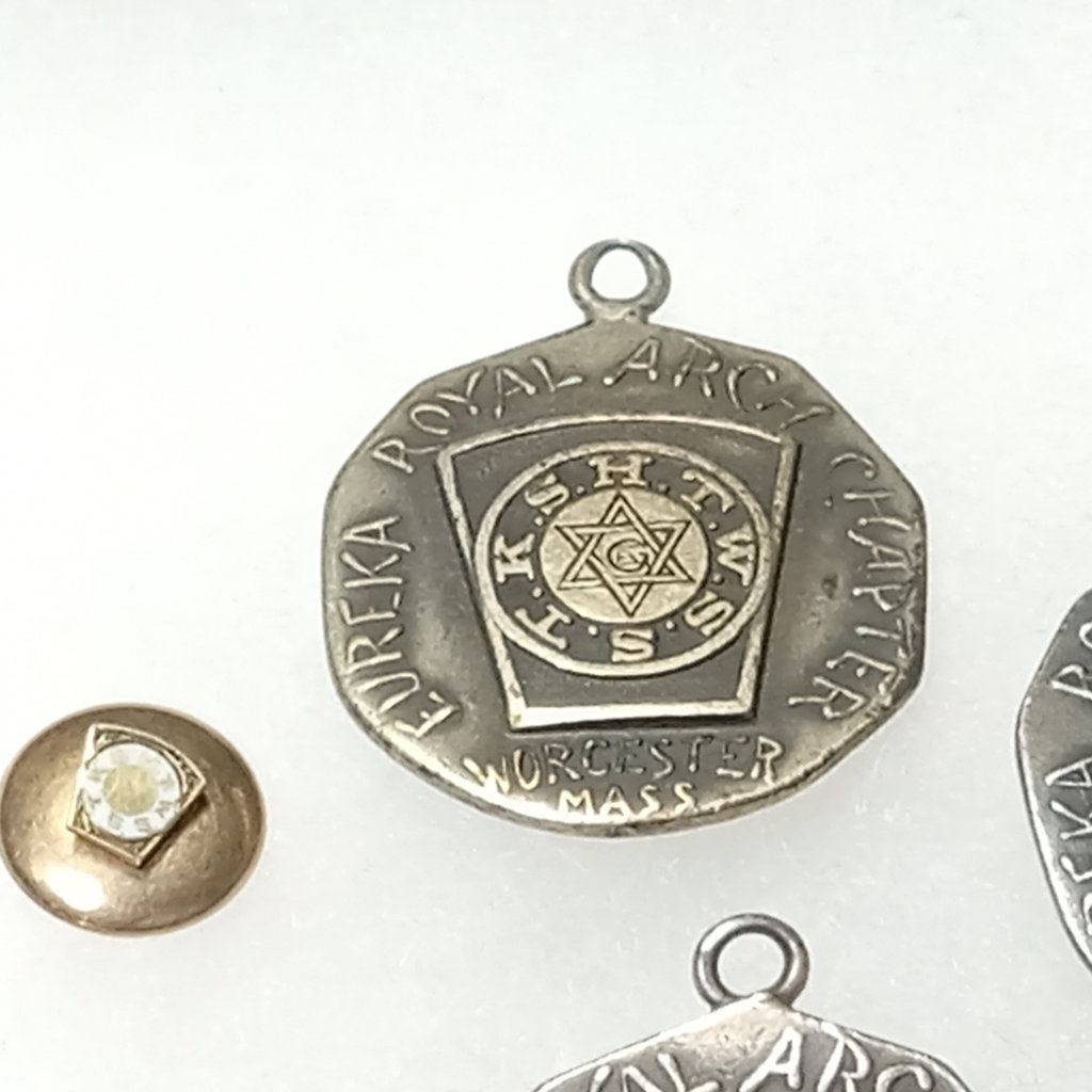 Antique Masonic Jewelry - 10K, 14K, Sterling - image 15 of 20