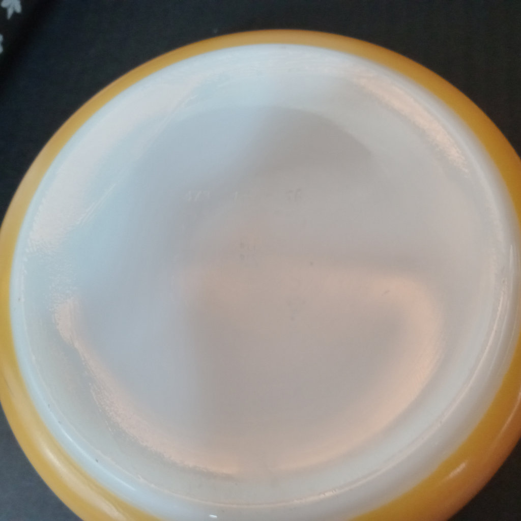 Vintage Pyrex - Butterly Gold / Black Snowflake - image 9 of 17