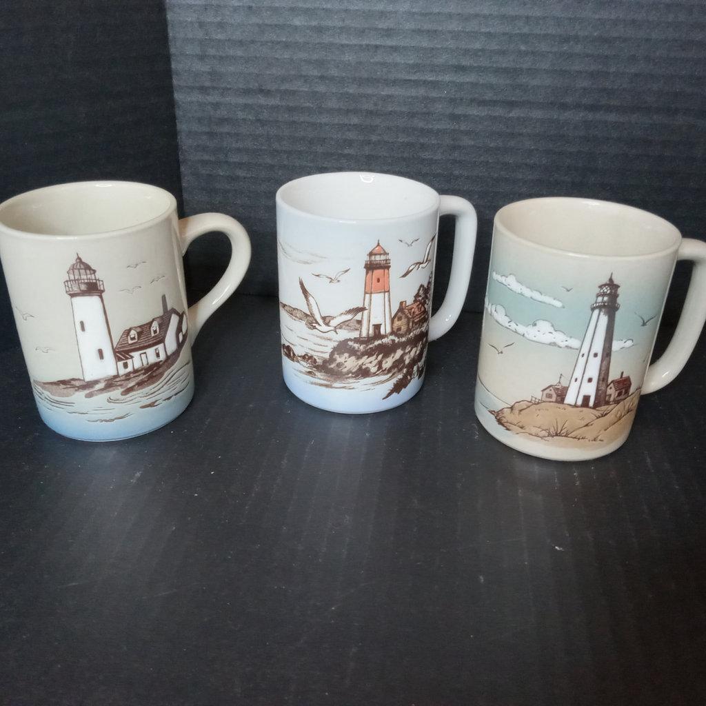 Vintage Lighthouse Mugs - image 6 of 8