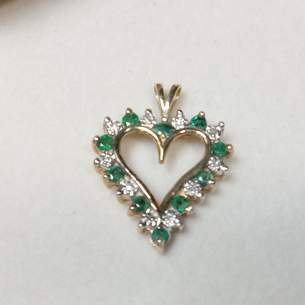 Gold & Emerald Jewelry - image 2 of 17