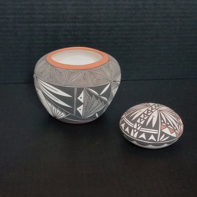 Acoma Pueblo Pottery - Image 1 of 9