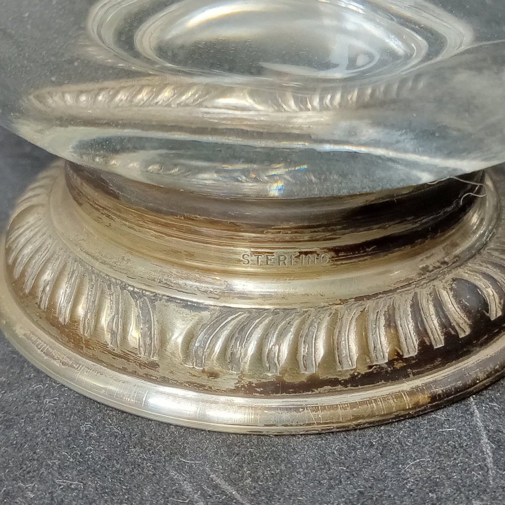 Sterling & Glass Tableware - 78.7+ dwt - image 11 of 19