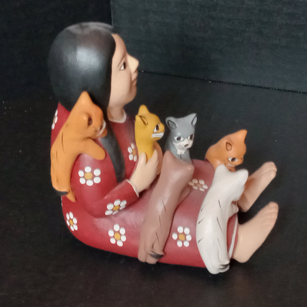 Peruvian Storyteller Dolls - image 4 of 11