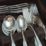Lunt Sterling Flatware Set - 1070.7dwt - thumbnail 9 of 15
